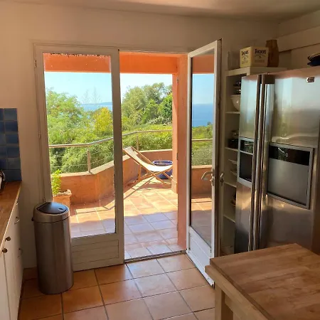 Maison Au Canadel * Le Rayol-Canadel-sur-Mer